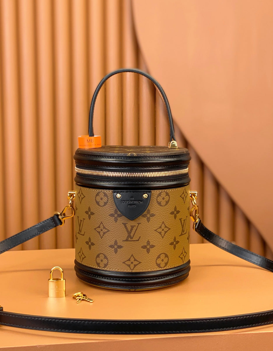 0528 Monogram Cannes Handbag