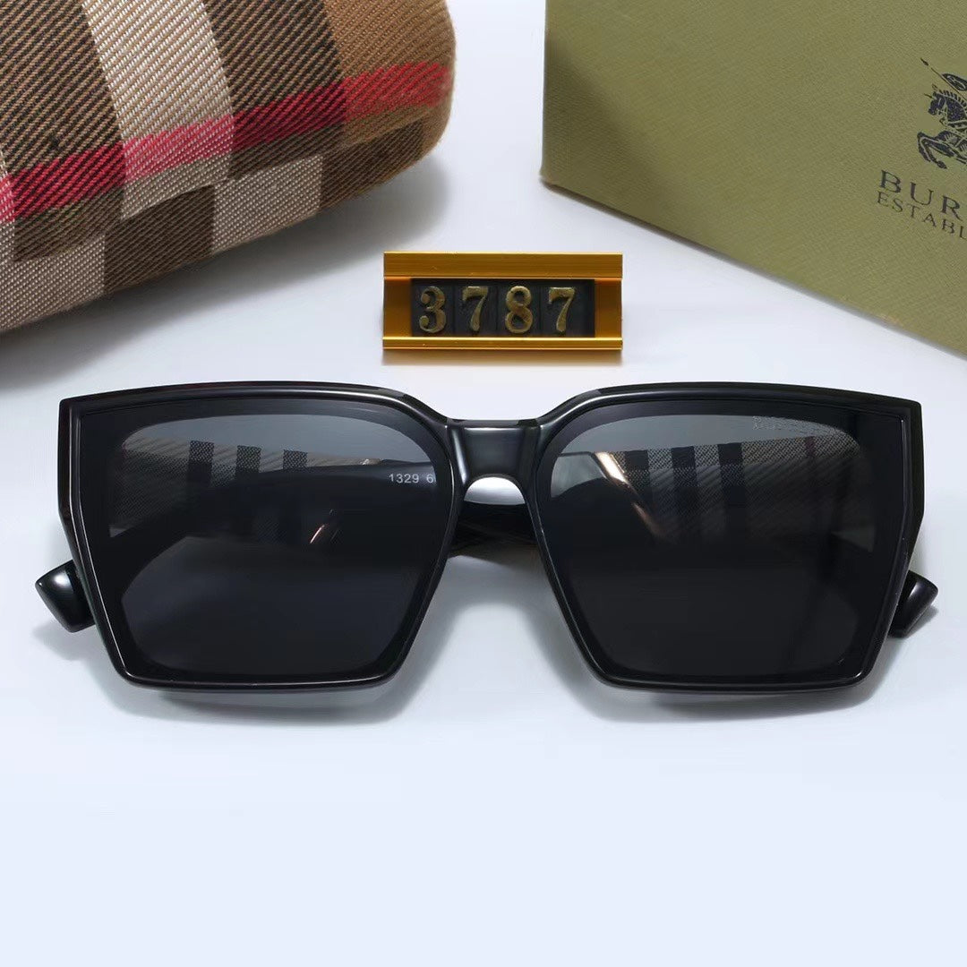 Classic Checkered Square Sunglasses-With Gift Box