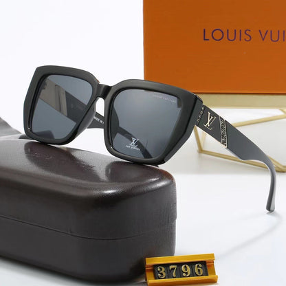 Classic Style Sunglasses-With Gift Box