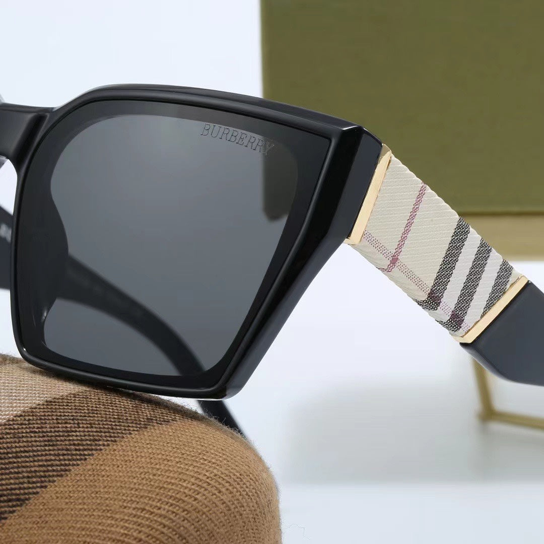 Classic Checkered Square Sunglasses-With Gift Box