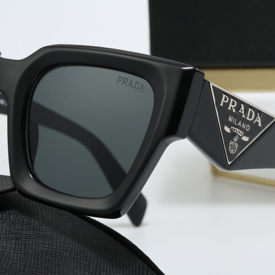 Thick Frame Sunglasses-With Gift Box