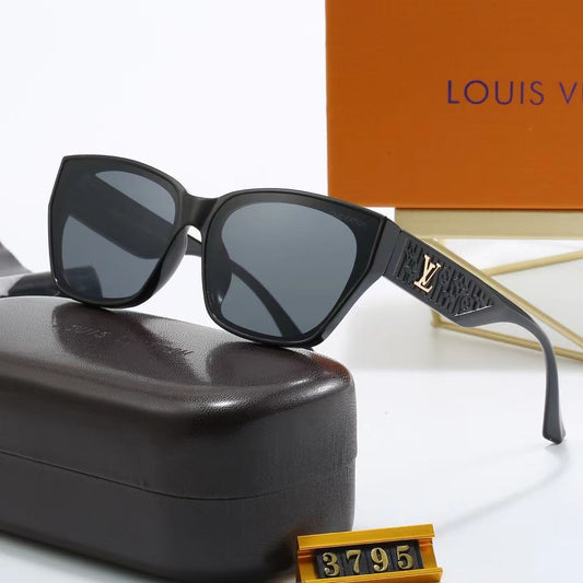 Classic Wayfarer Sunglasses-With Gift Box